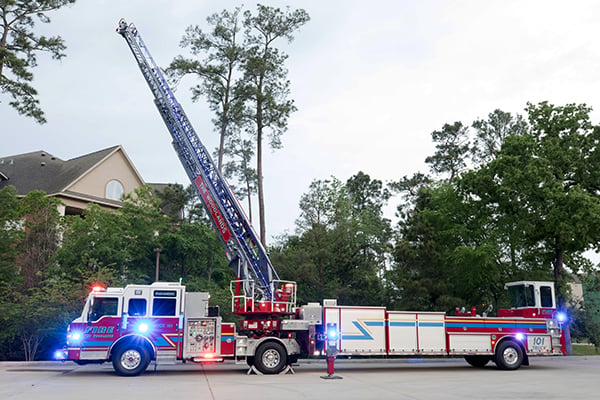 Ascendant® 107' Heavy-Duty Tiller Aerial Ladder | Pierce Mfg